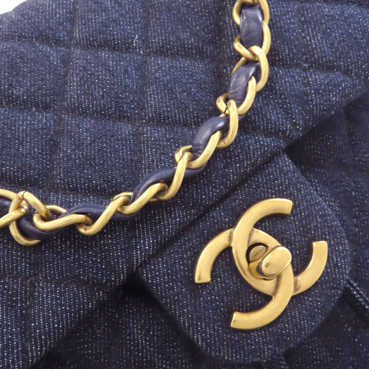 CHANEL シャネル マトラッセ ココマーク ゴールド金具 リュック・デイパック デニム レディース 中古