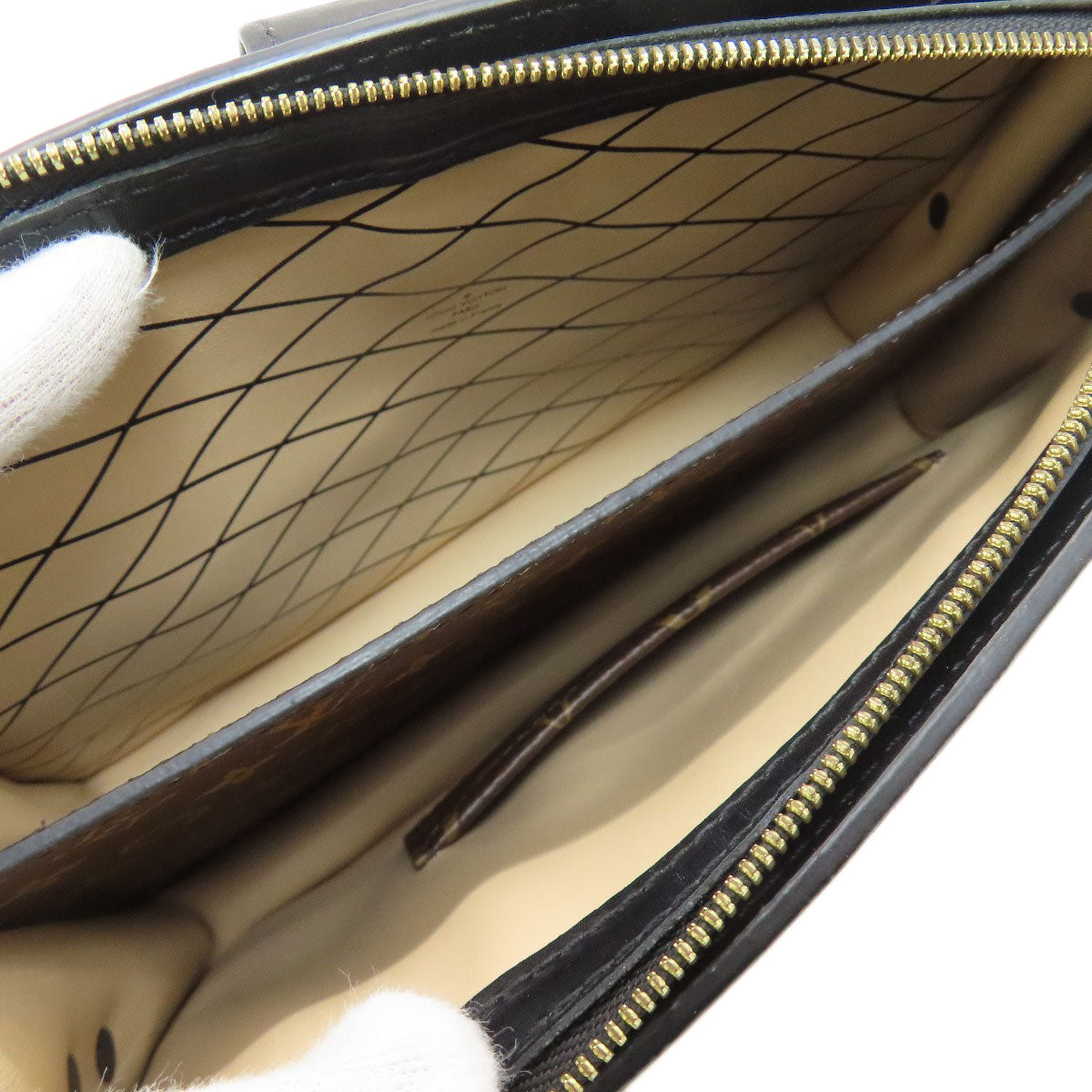 LOUIS VUITTON ルイヴィトン M43596 トランククラッチ ショルダーバッグ モノグラムリバース レディース 中古