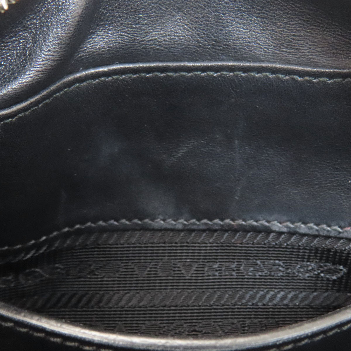 PRADA プラダ バナナ ショルダーバッグ カーフ レディース 中古