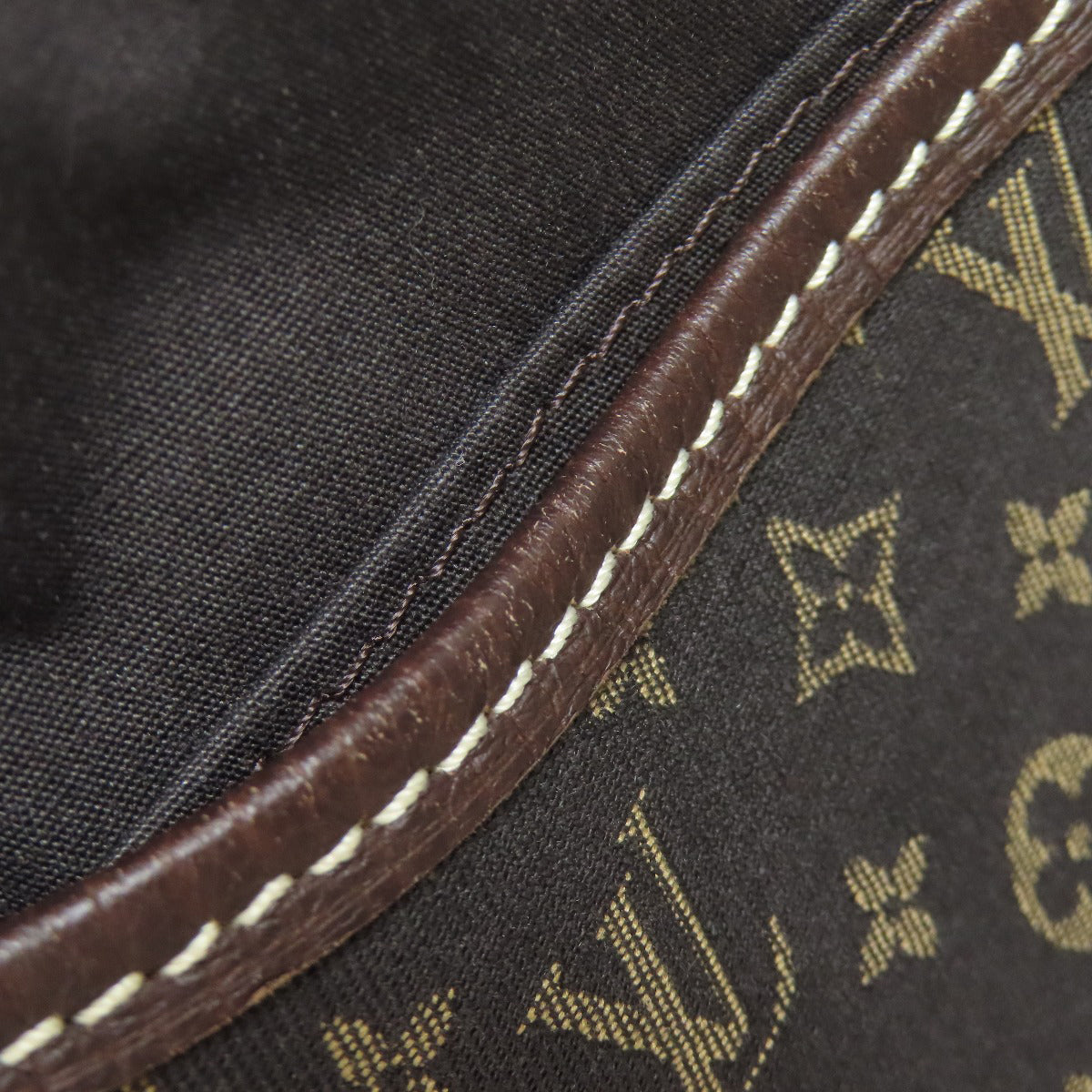 LOUIS VUITTON ルイヴィトン M95227 ソミュール ショルダーバッグ モノグラムミニラン レディース 中古