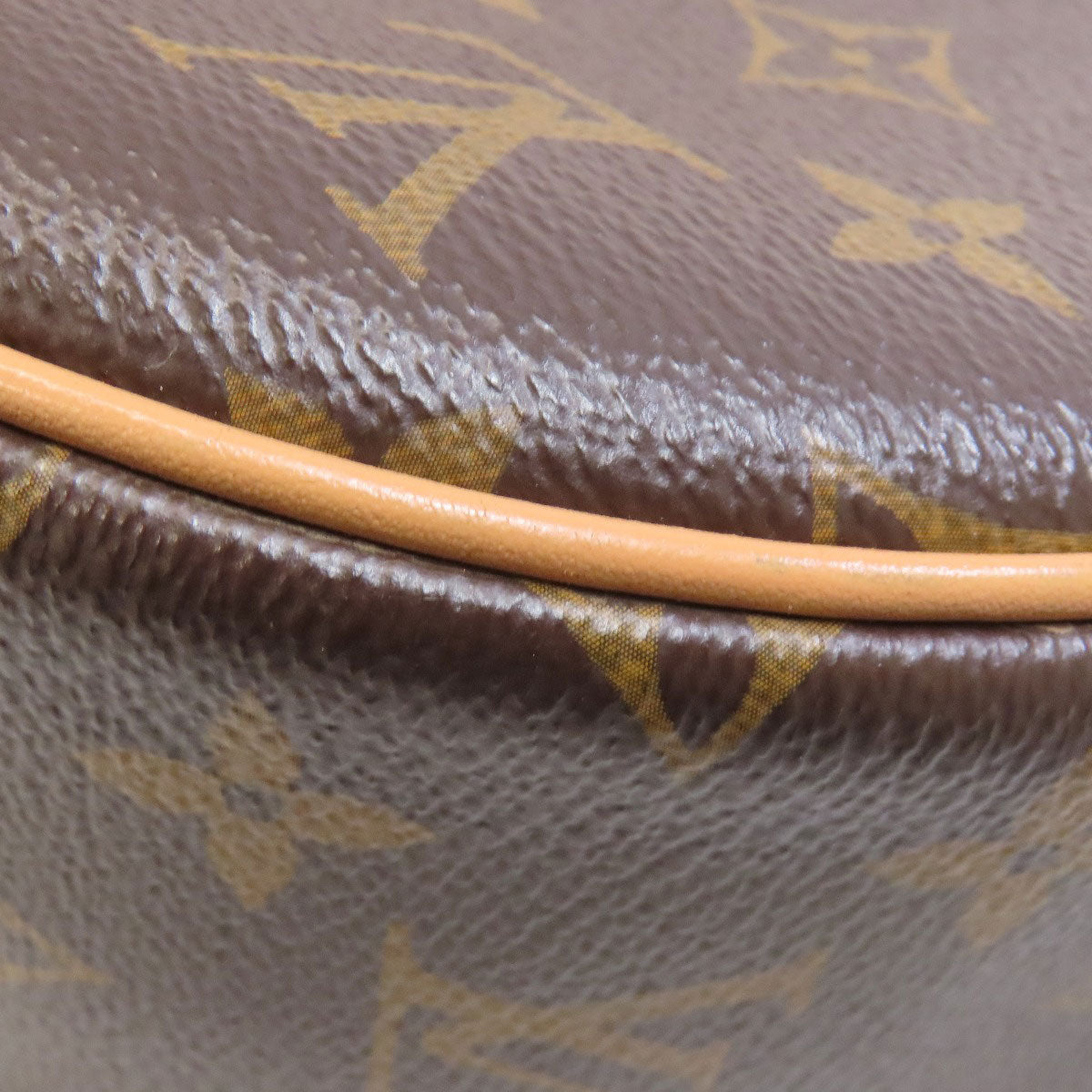 LOUIS VUITTON ルイヴィトン M44860 タンブラン ショルダーバッグ モノグラムキャンバス レディース 中古