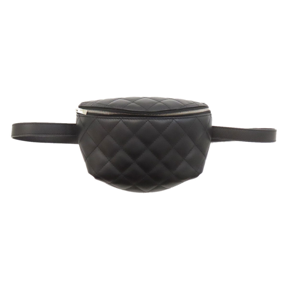 CHANEL シャネル マトラッセ シルバー金具 ヒップバッグ・ウエストバッグ ラムスキン レディース 中古