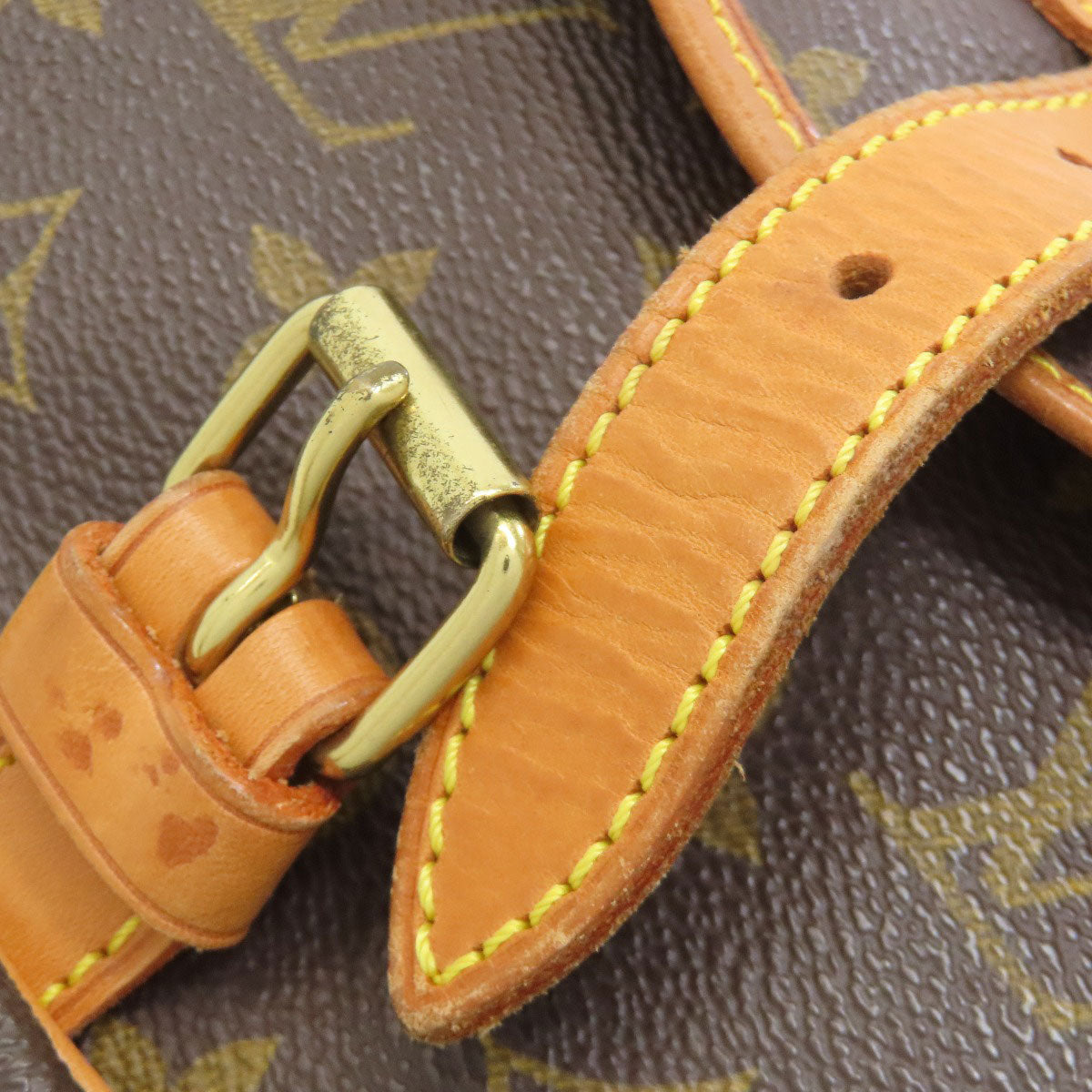 LOUIS VUITTON ルイヴィトン M42256 ソミュール30 ショルダーバッグ モノグラムキャンバス レディース 中古