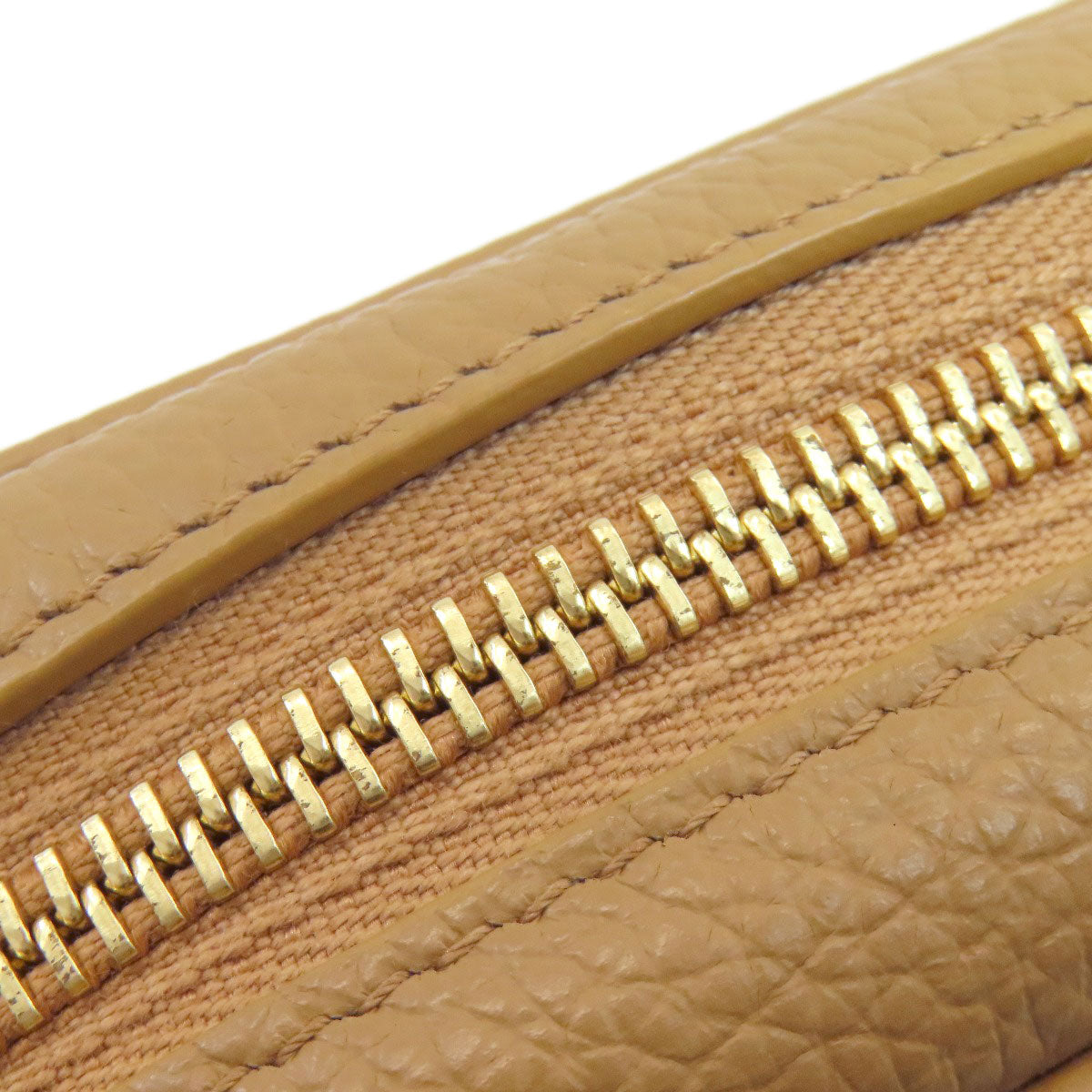 Salvatore Ferragamo サルヴァトーレフェラガモ ヴァラリボン ショルダーバッグ レザー レディース 中古