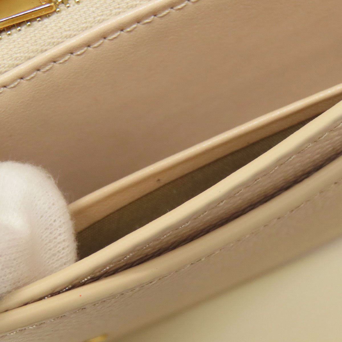 CELINE セリーヌ ロゴ 長財布（小銭入れあり） レザー レディース 中古