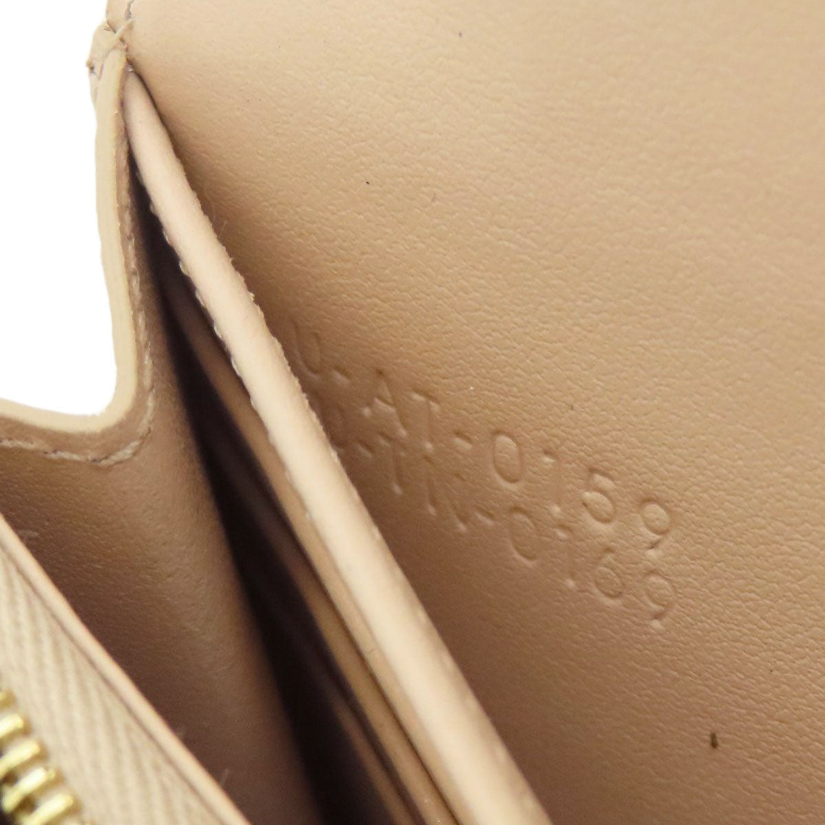 CELINE セリーヌ ロゴ 長財布（小銭入れあり） レザー レディース 中古