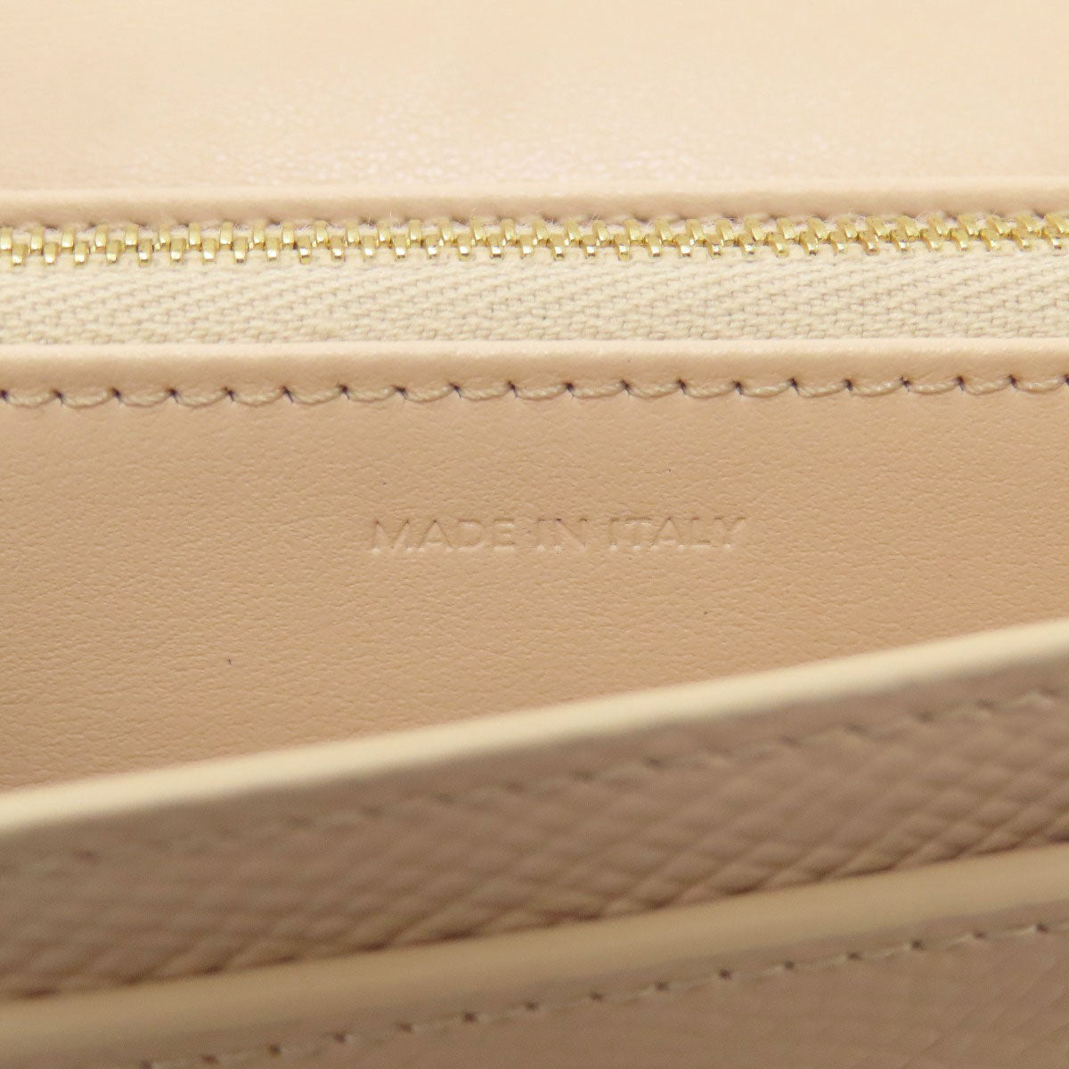 CELINE セリーヌ ロゴ 長財布（小銭入れあり） レザー レディース 中古