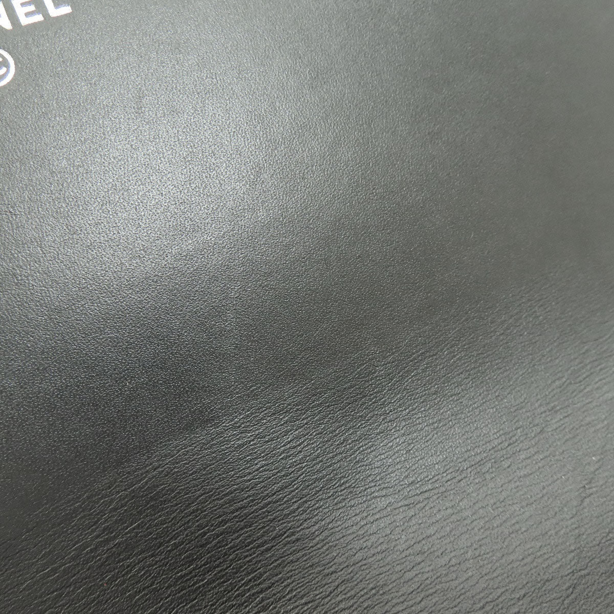 CHANEL シャネル シェブロン マトラッセ シルバー金具 長財布（小銭入れあり） カーフ レディース 中古
