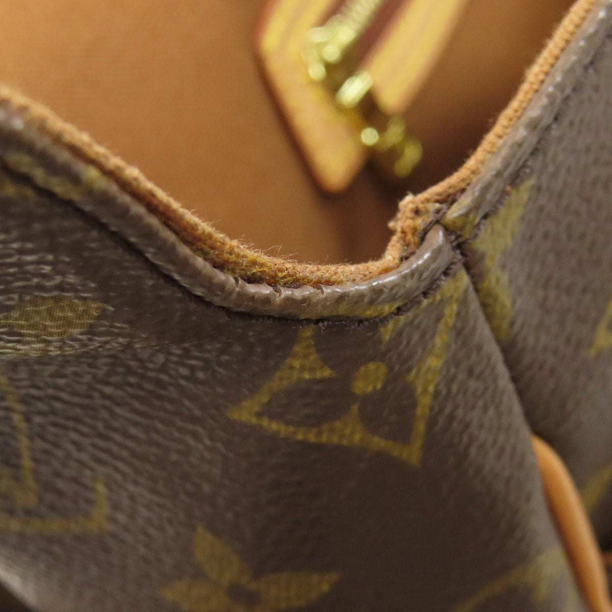 LOUIS VUITTON ルイヴィトン M45257 アベス ショルダーバッグ モノグラムキャンバス レディース 中古