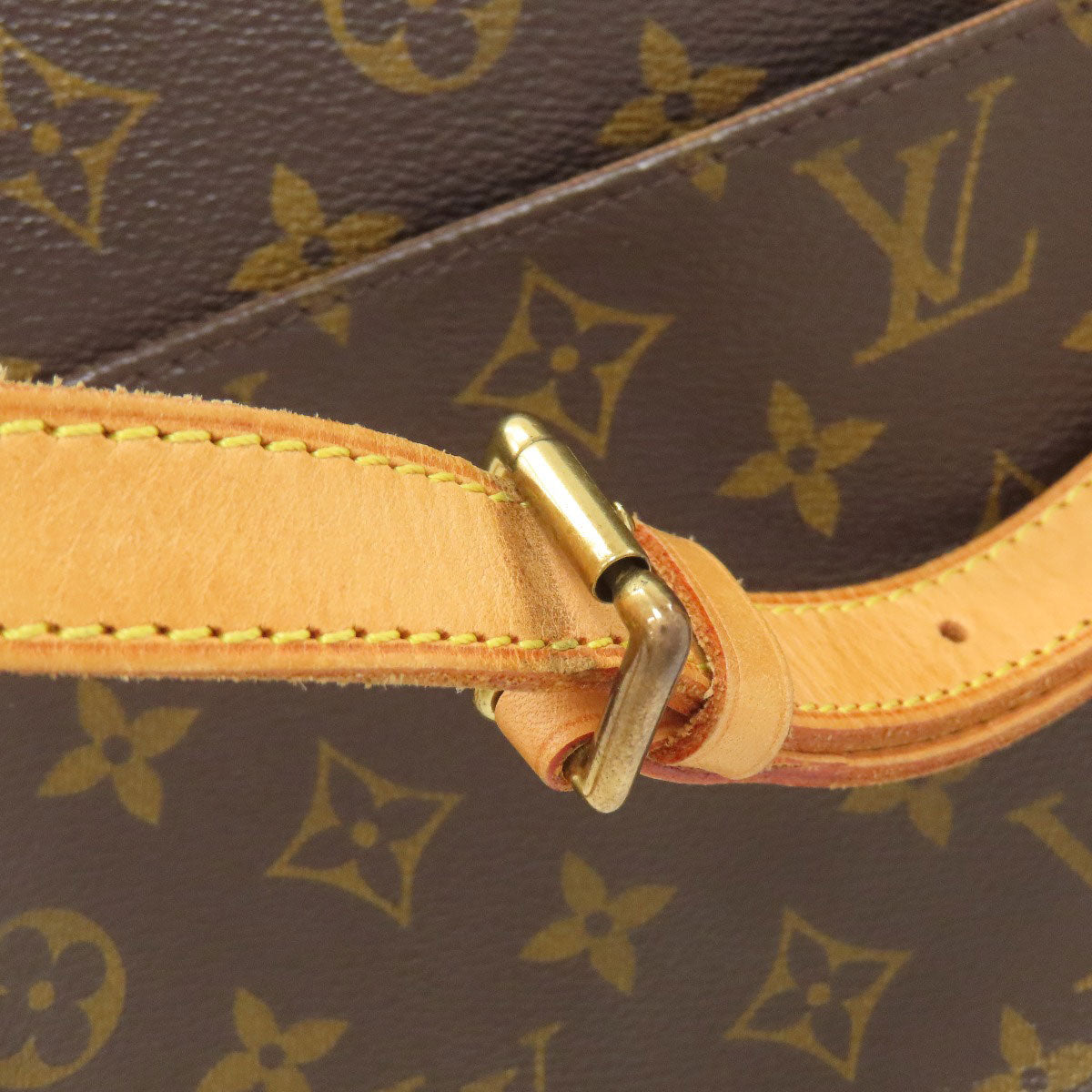 LOUIS VUITTON ルイヴィトン M42250 ソローニュ ショルダーバッグ モノグラムキャンバス レディース 中古