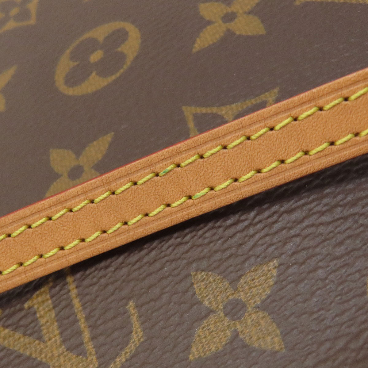 LOUIS VUITTON ルイヴィトン M69442 プティット・サックプラ ハンドバッグ モノグラムキャンバス レディース 中古
