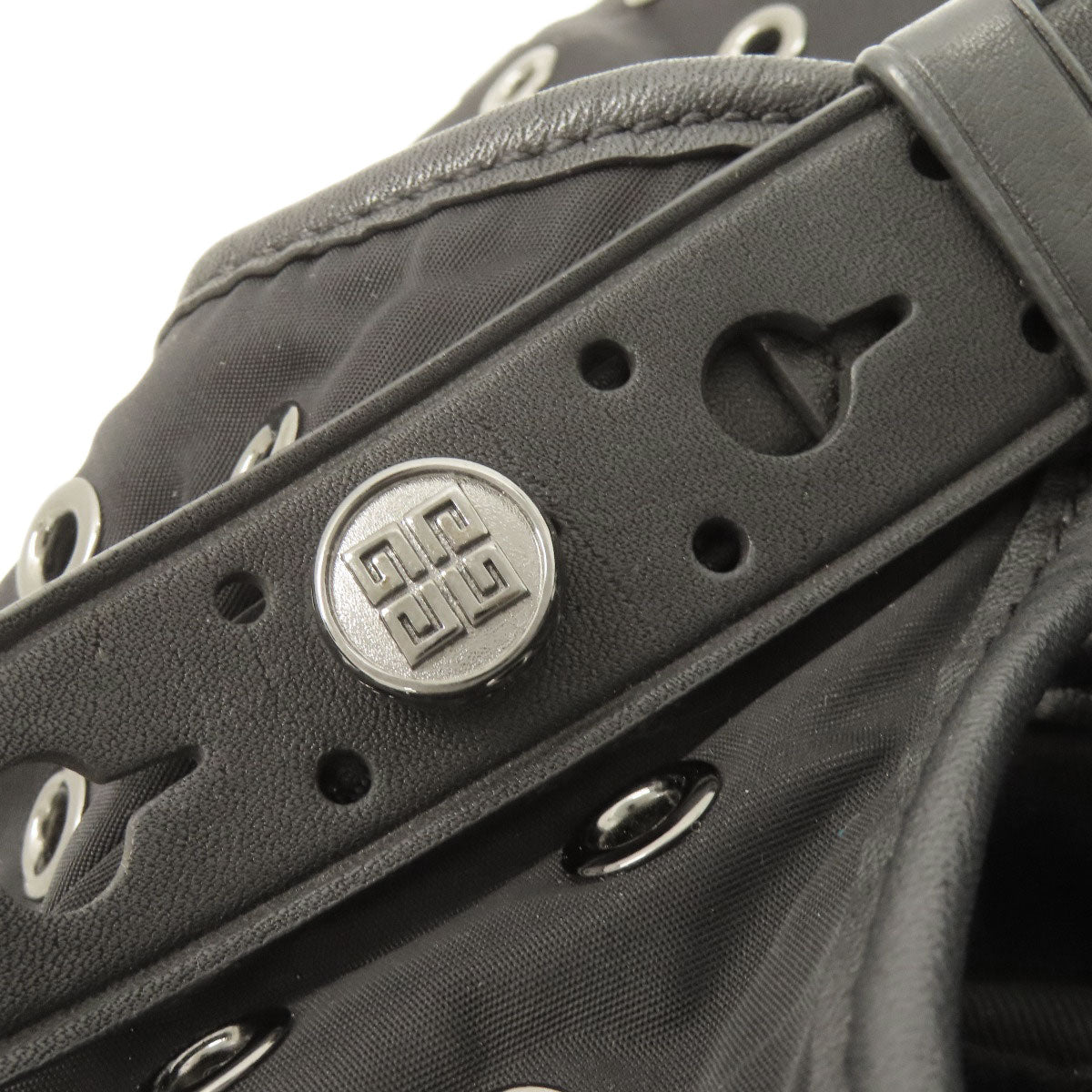 GIVENCHY ジバンシー パンチング トートバッグ ナイロン レディース 中古
