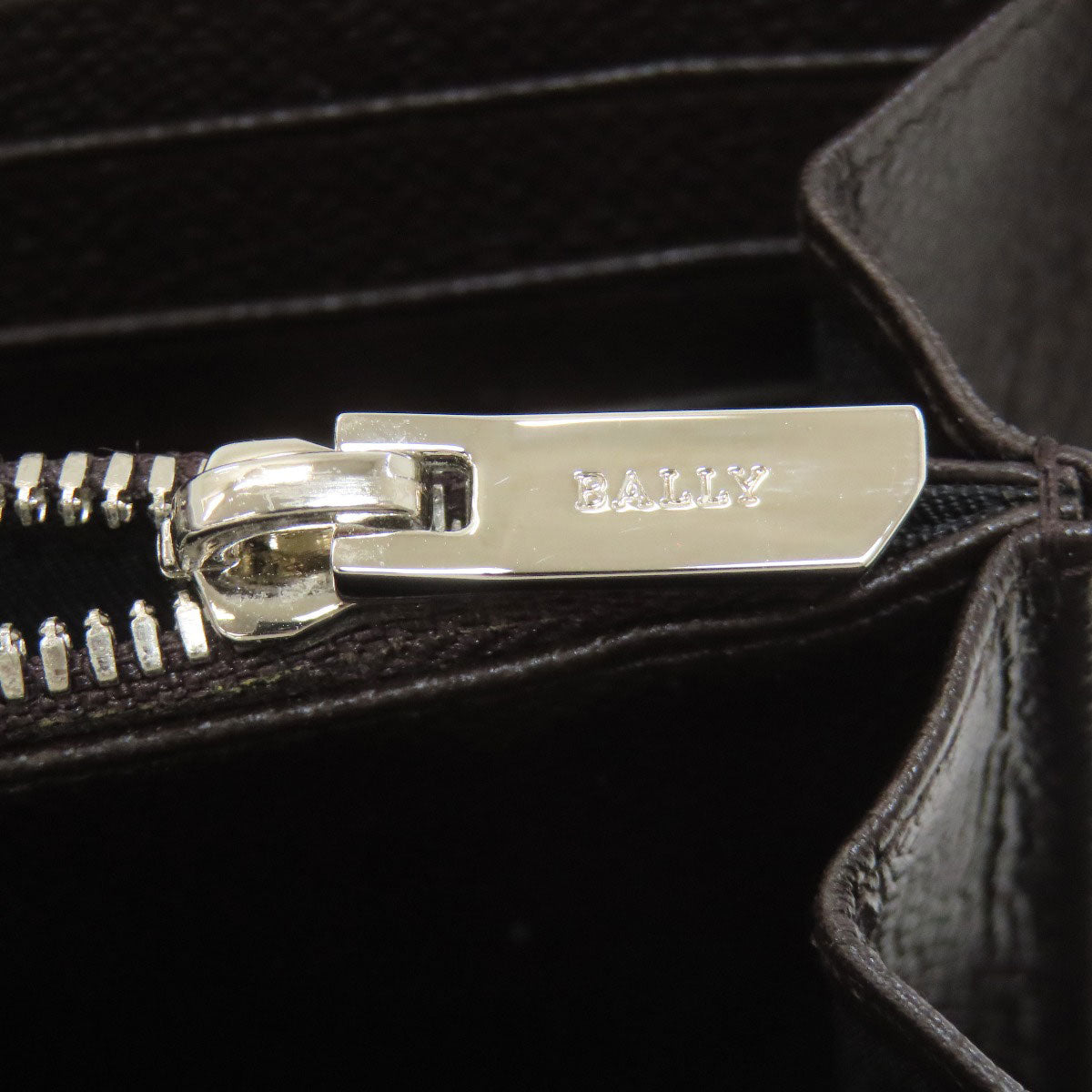 BALLY バリー ロゴ 長財布（小銭入れあり） レザー レディース 中古