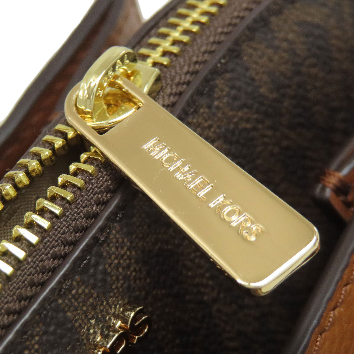 Michael Kors マイケルコース ダリア 2 IN 1 サッチェル スモール 2WAY ハンドバッグ PVC レディース 中古