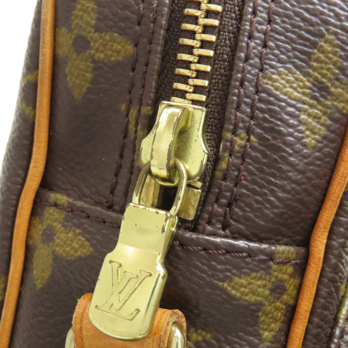 LOUIS VUITTON ルイヴィトン M45236 アマゾン ショルダーバッグ モノグラムキャンバス レディース 中古