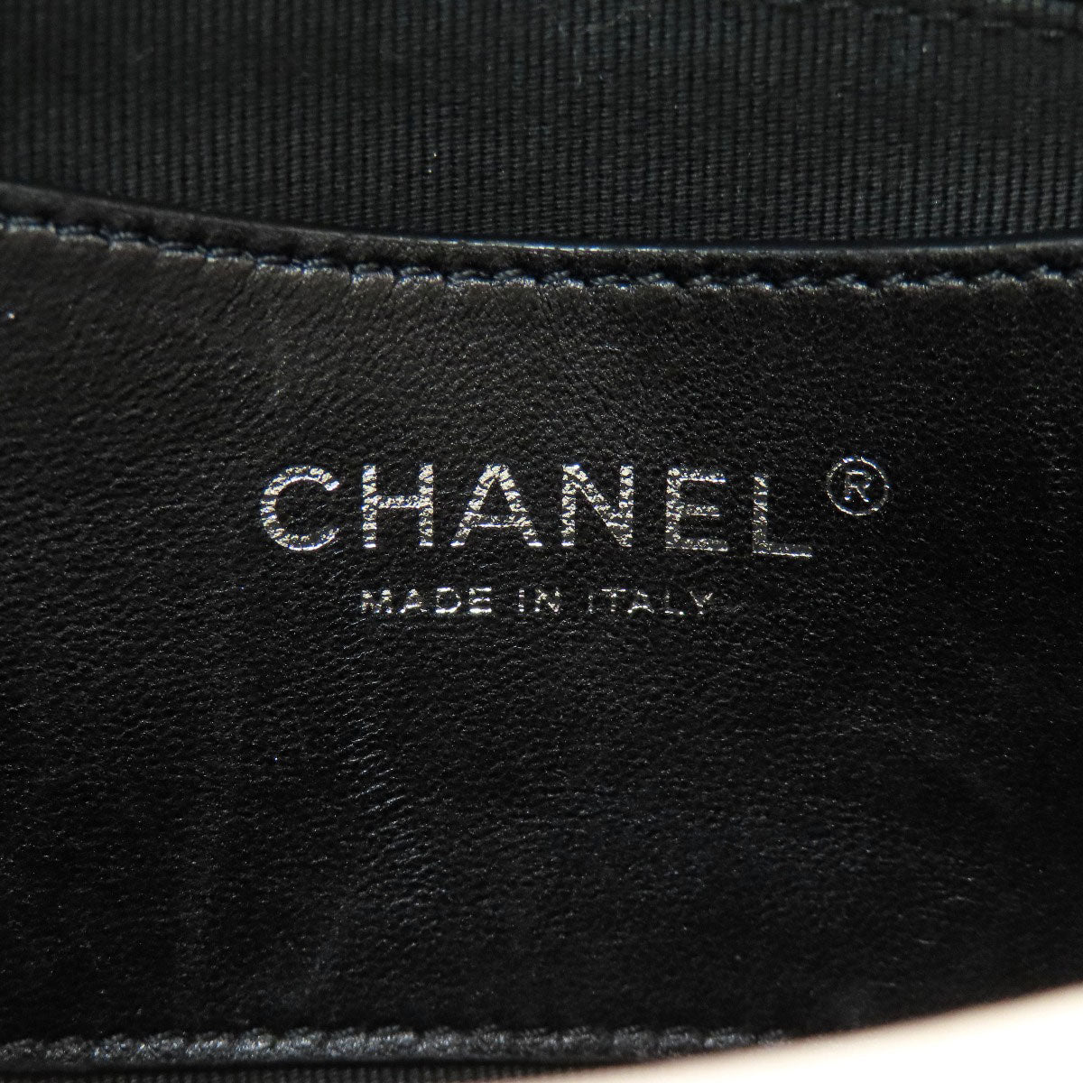 CHANEL シャネル マドモアゼル ボーリングバッグ シルバー金具 ショルダーバッグ エナメル レディース 中古
