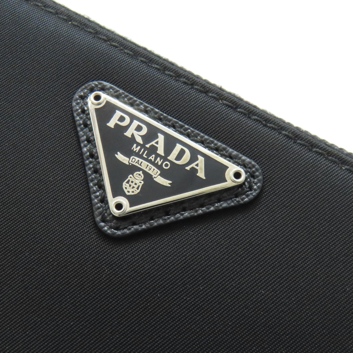 PRADA プラダ M506 ロゴ金具 長財布（小銭入れあり） ナイロン レディース 中古