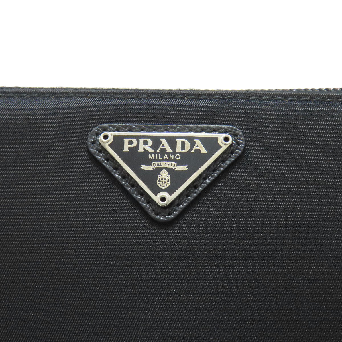 PRADA プラダ M506 ロゴ金具 長財布（小銭入れあり） ナイロン レディース 中古