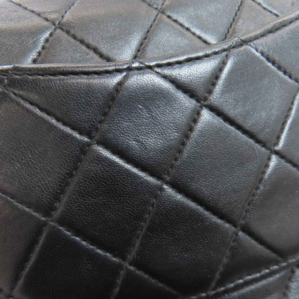 CHANEL シャネル チェーンショルダー マトラッセ シルバー金具 ショルダーバッグ ラムスキン レディース 中古
