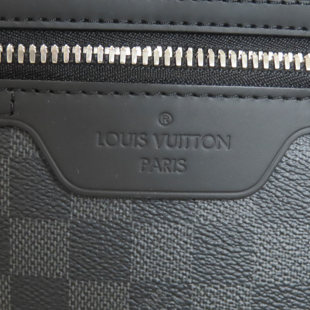 LOUIS VUITTON ルイヴィトン N41656 ハンター ショルダーバッグ ダミエキャンバス メンズ 中古