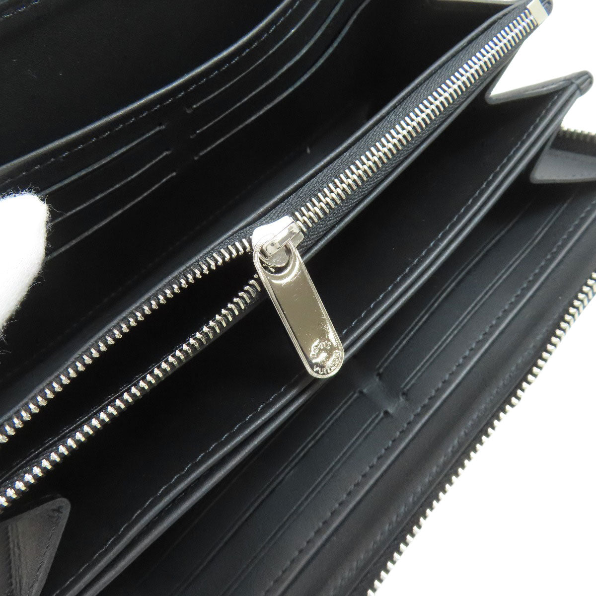 LOUIS VUITTON ルイヴィトン M61867 ジッピー・ウォレット 長財布（小銭入れあり） マヒナレザー レディース 中古