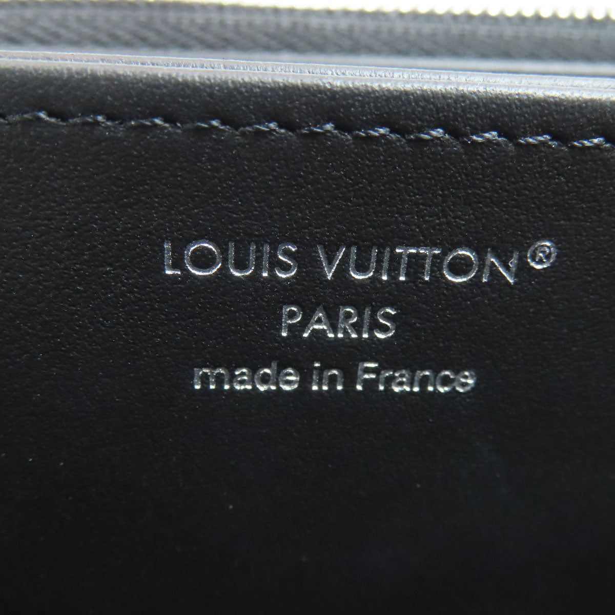 LOUIS VUITTON ルイヴィトン M61867 ジッピー・ウォレット 長財布（小銭入れあり） マヒナレザー レディース 中古
