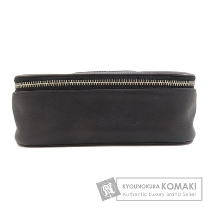 CHANEL シャネル ココマーク シルバー金具 化粧ポーチ グレインド カーフスキン レディース 中古