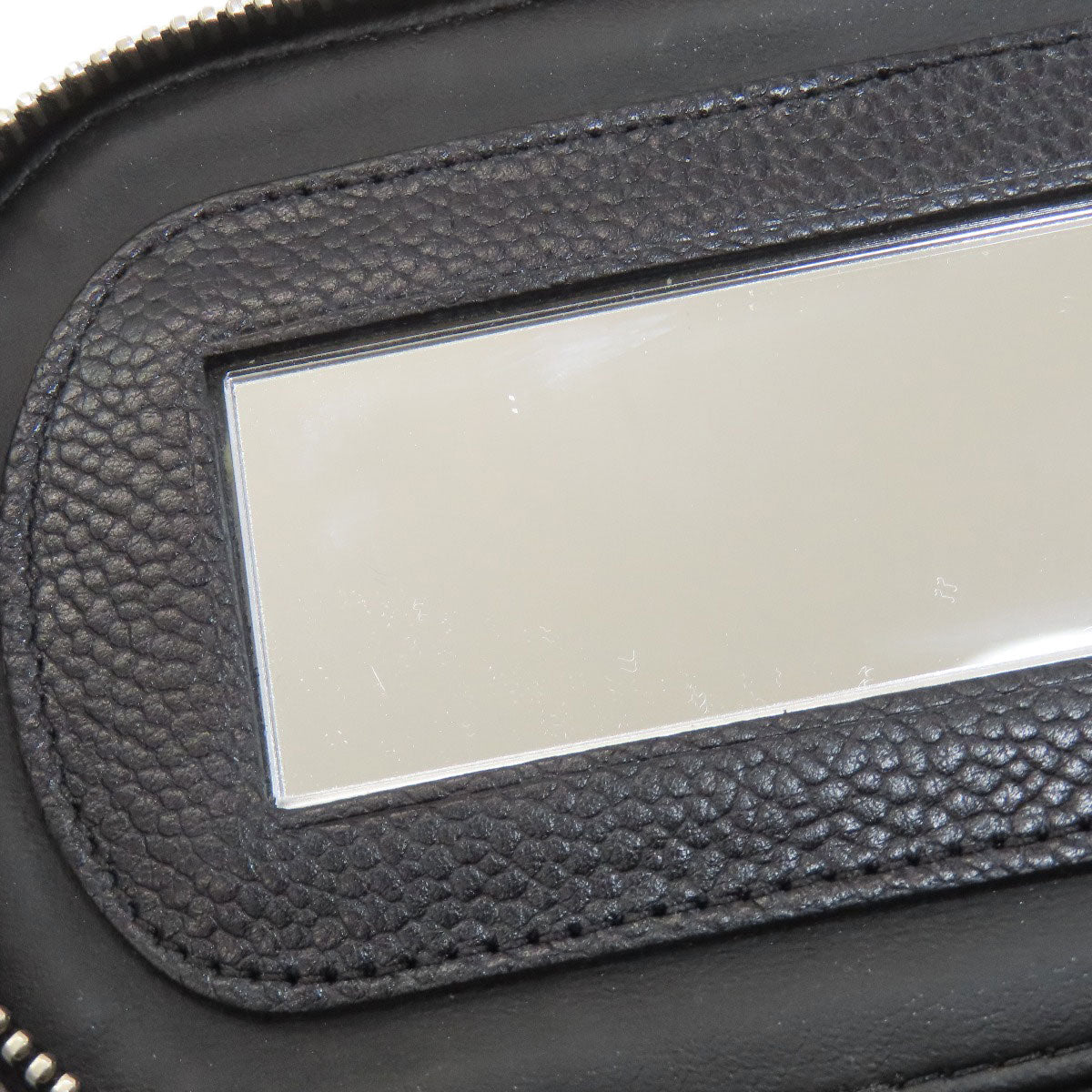 CHANEL シャネル ココマーク シルバー金具 化粧ポーチ グレインド カーフスキン レディース 中古
