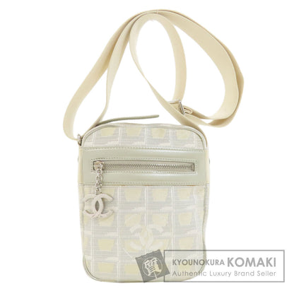 CHANEL シャネル ニュートラベルライン ショルダーバッグ ナイロンジャガード レディース 中古