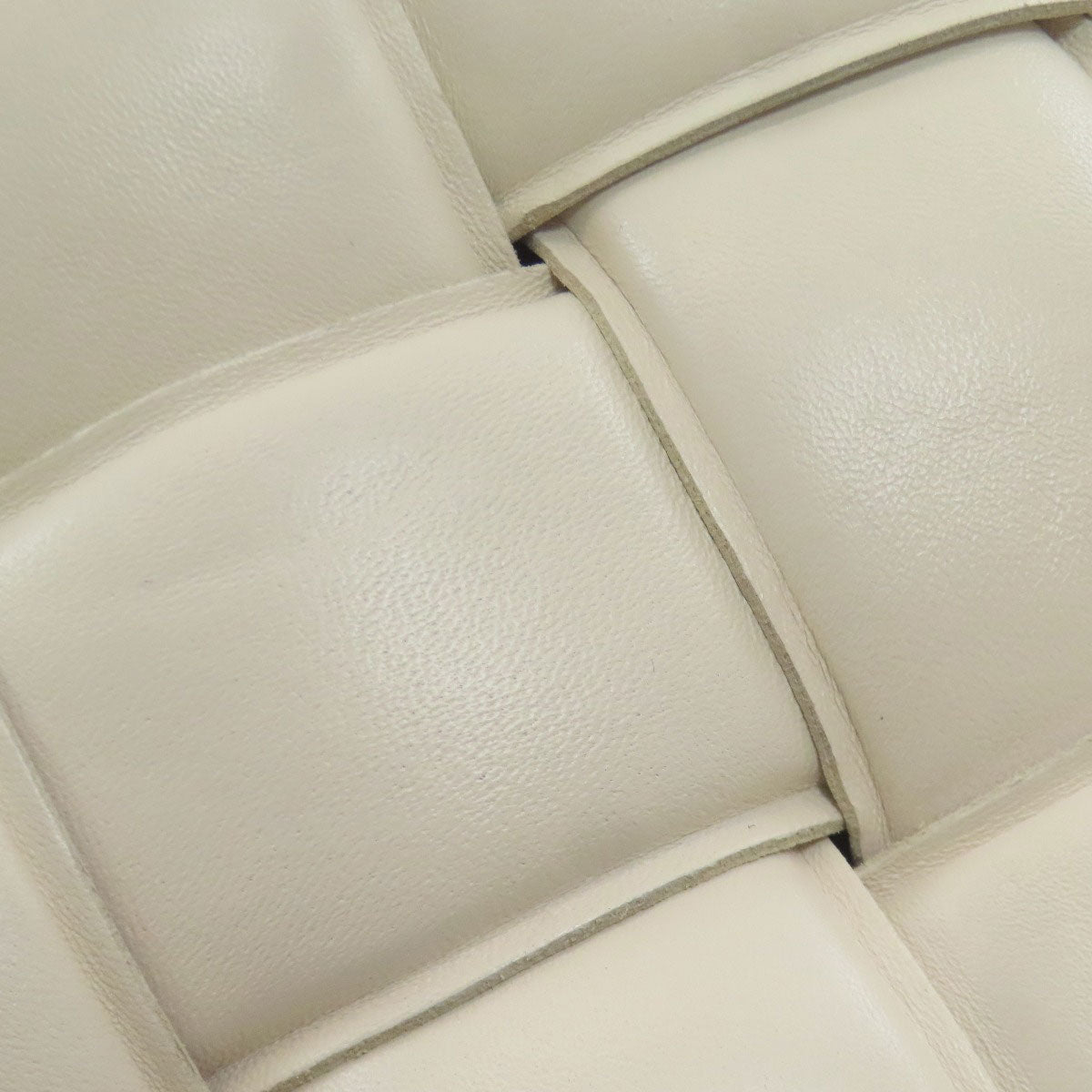 BOTTEGA VENETA ボッテガヴェネタ チェーン カセット 2WAY ハンドバッグ カーフ レディース 中古
