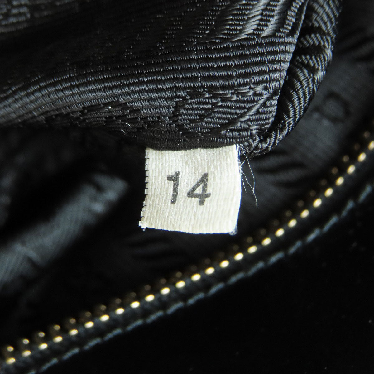 PRADA プラダ ロゴ金具 トートバッグ ナイロン レディース 中古