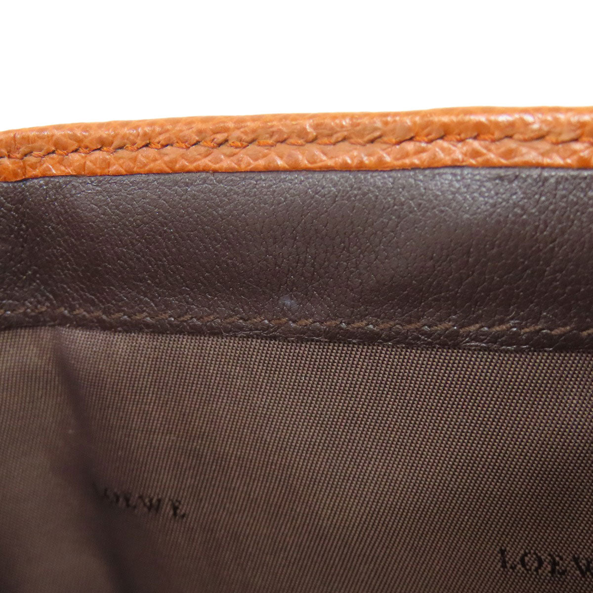 LOEWE ロエベ アナグラム 二つ折り財布（小銭入れあり） レザー レディース 中古