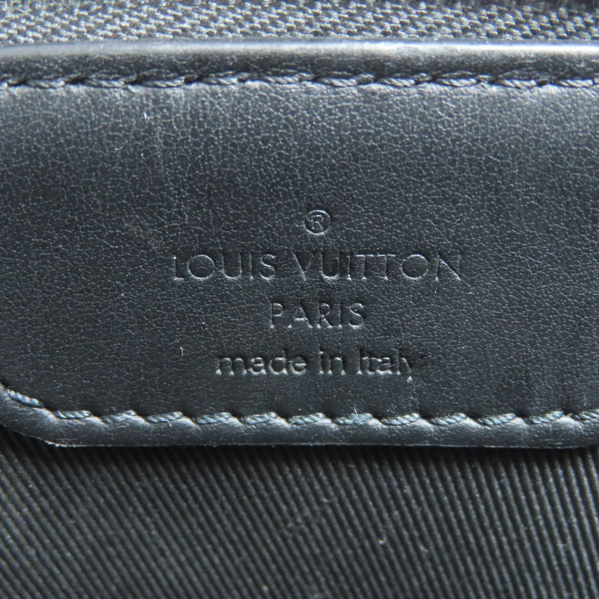 LOUIS VUITTON ルイヴィトン M21884 サックプラクロス ハンドバッグ トリヨンレザー メンズ 中古