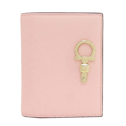 Salvatore Ferragamo サルヴァトーレフェラガモ ガンチーニ金具 二つ折り財布（小銭入れあり） レザー レディース 中古
