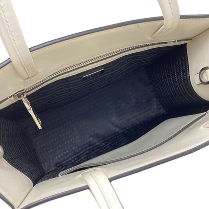 プラダ エンボス トライアングル 2WAY ハンドバッグ 中古 商品画像6