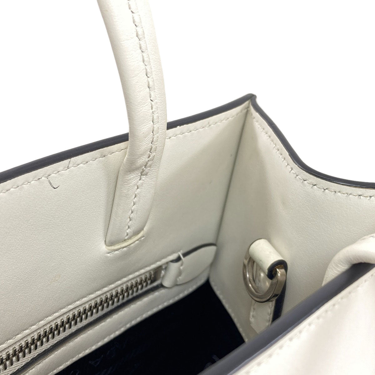 プラダ エンボス トライアングル 2WAY ハンドバッグ 中古 商品画像9