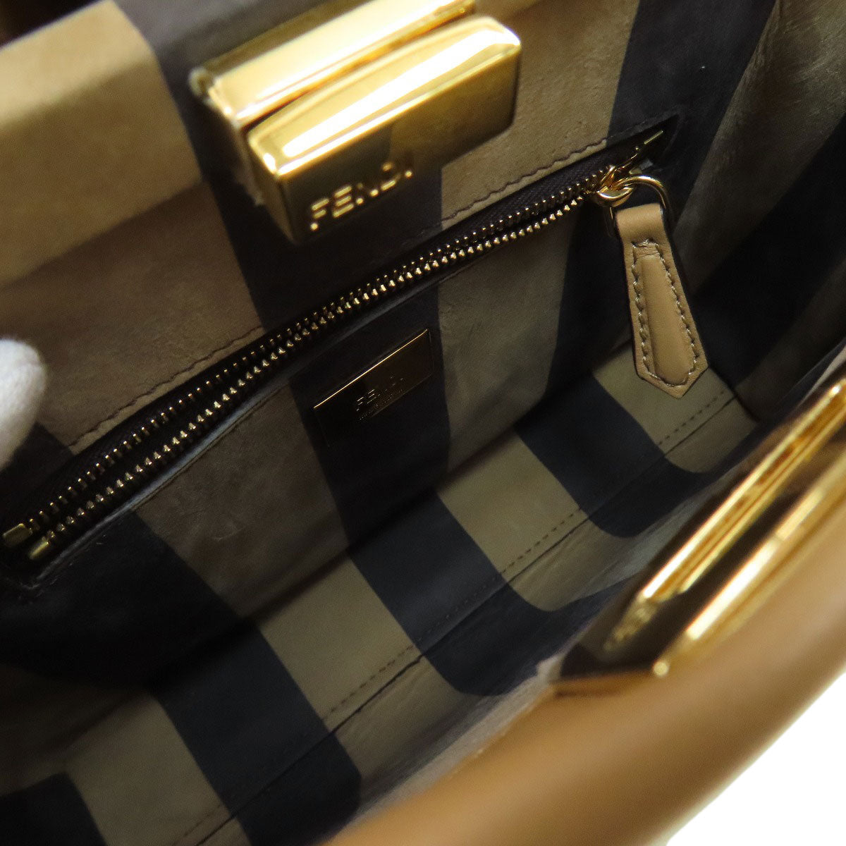 FENDI フェンディ ピーカブー ミニ フラワー 2WAY ハンドバッグ カーフ レディース 中古
