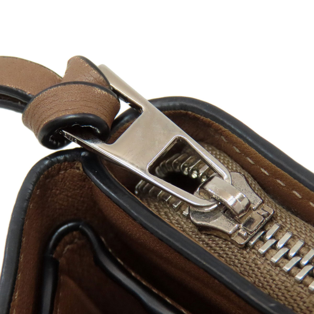 LOEWE ロエベ バーティカル 二つ折り財布（小銭入れあり） レザー レディース 中古