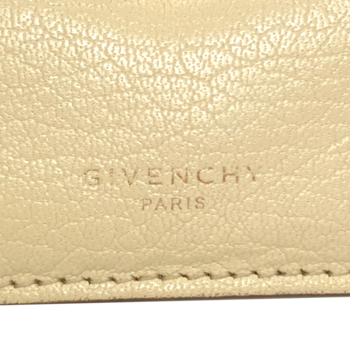 GIVENCHY ジバンシー ロゴ 二つ折り財布（小銭入れあり） レザー レディース 中古