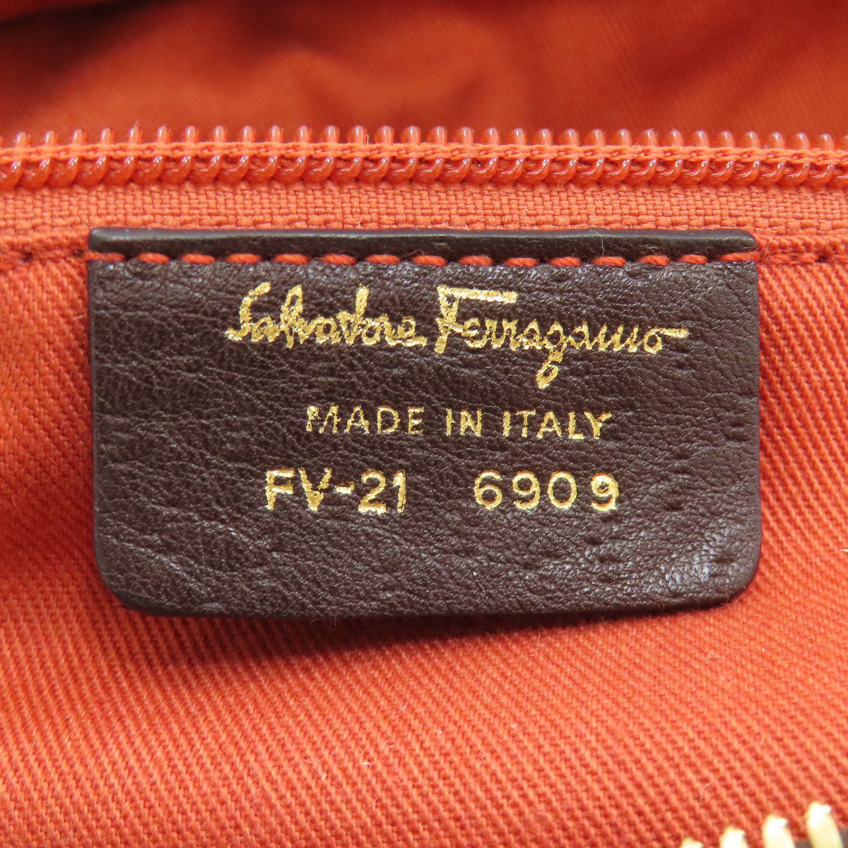 Salvatore Ferragamo サルヴァトーレフェラガモ ガンチー二金具 ハンドバッグ レザー レディース 中古
