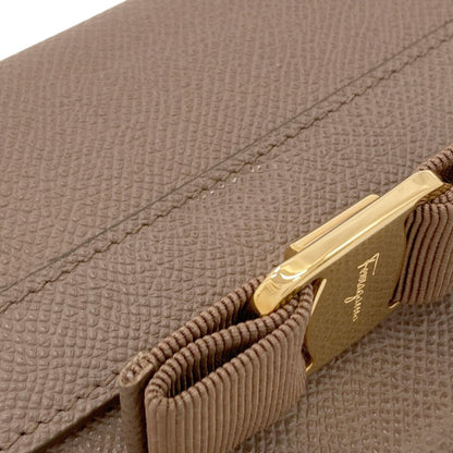 Salvatore Ferragamo サルヴァトーレフェラガモ ヴァラリボン 二つ折り財布（小銭入れあり） レザー レディース 中古