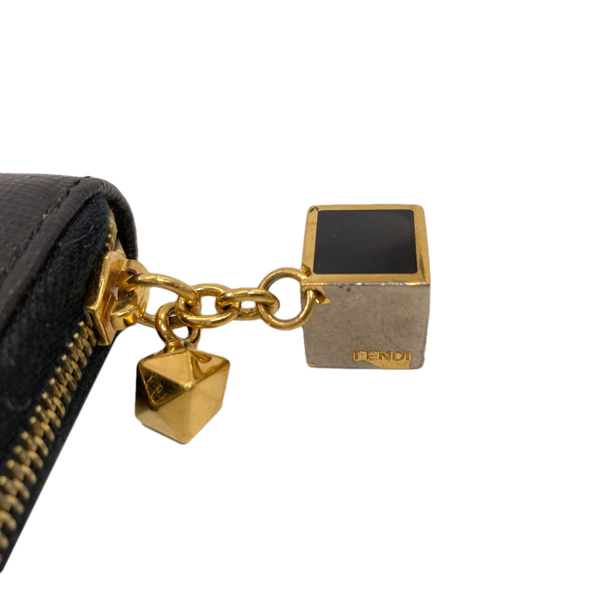 FENDI フェンディ ロゴ カードケース レザー レディース 中古