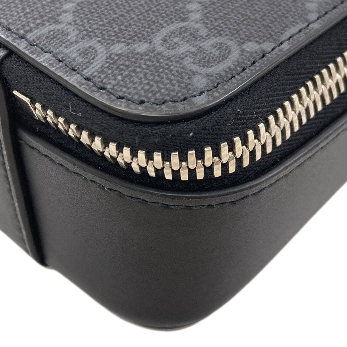 GUCCI グッチ 774161 GGスプリーム ショルダーバッグ PVC レディース 中古