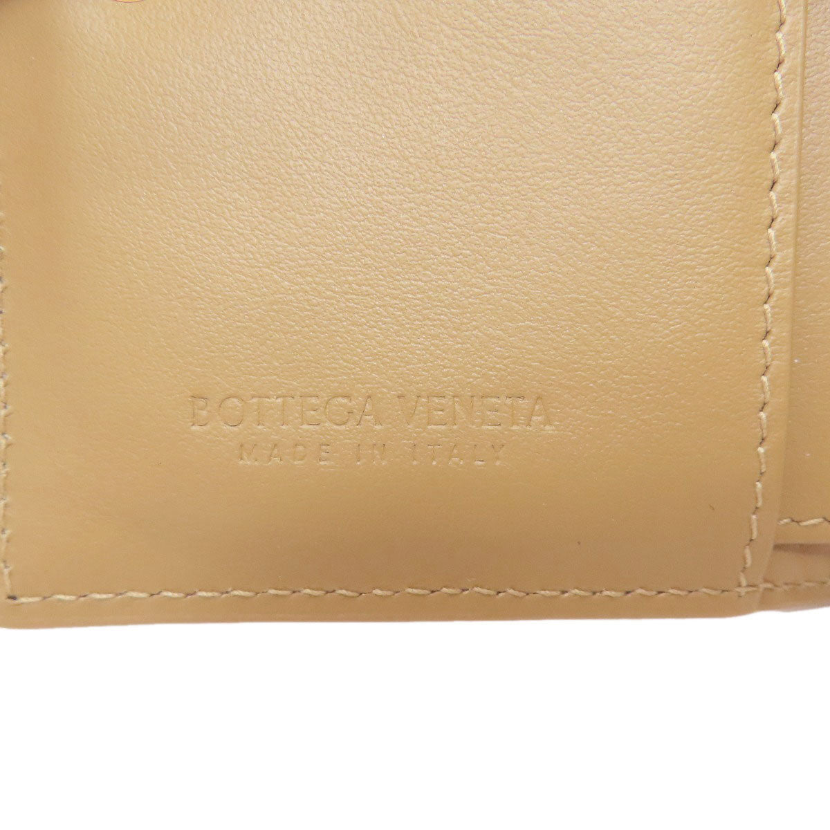 BOTTEGA VENETA ボッテガヴェネタ カセット 二つ折り財布（小銭入れあり） レザー レディース 中古