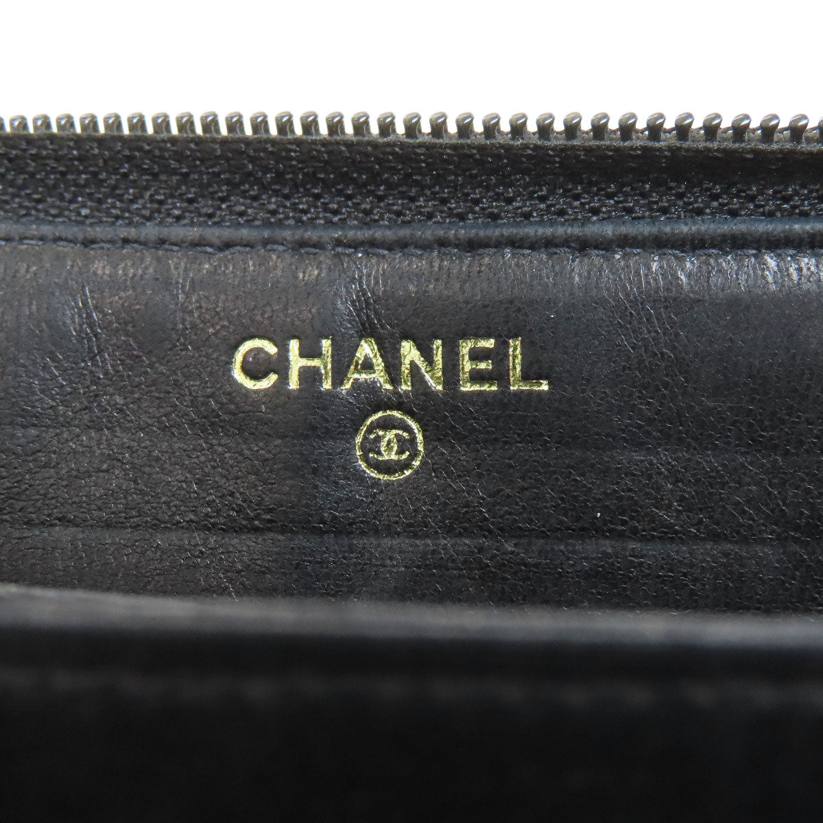 CHANEL シャネル ココマーク ゴールド金具 長財布（小銭入れあり） グレインド カーフスキン レディース 中古