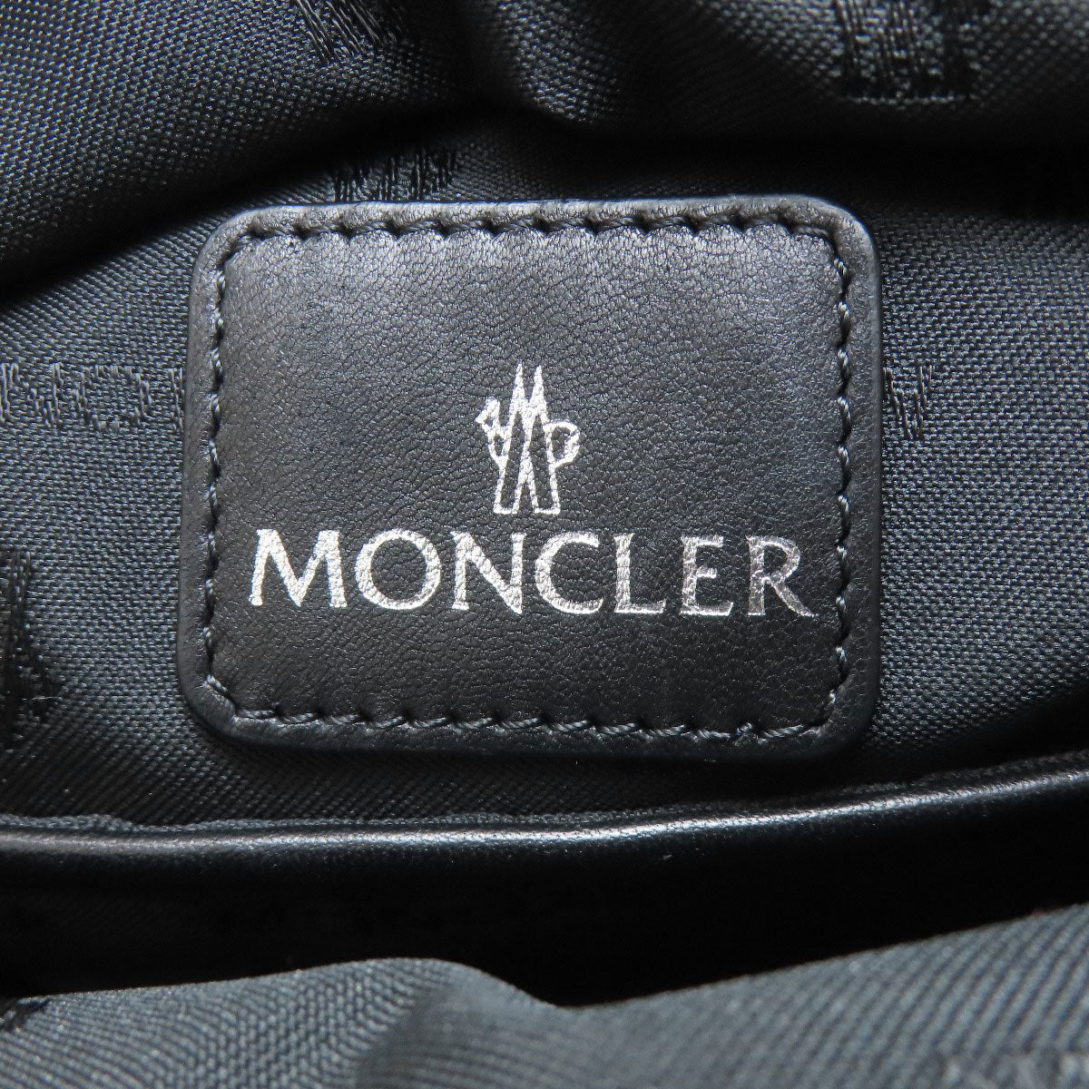 MONCLER モンクレール ロゴ リュック・デイパック ナイロン レディース 中古