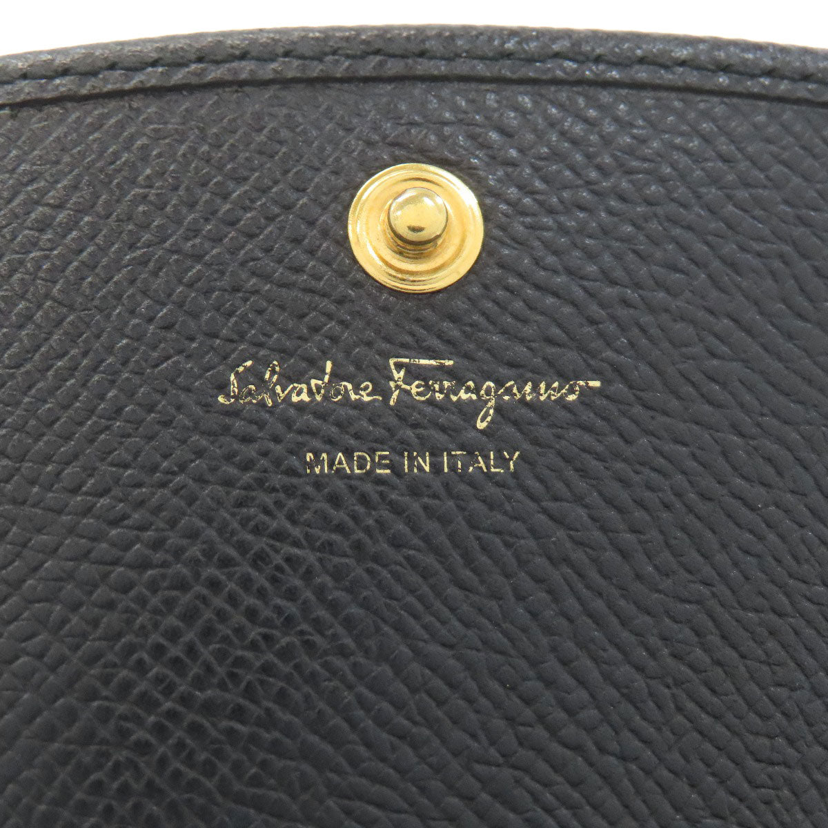 Salvatore Ferragamo サルヴァトーレフェラガモ ロゴ 長財布（小銭入れあり） レザー レディース 中古
