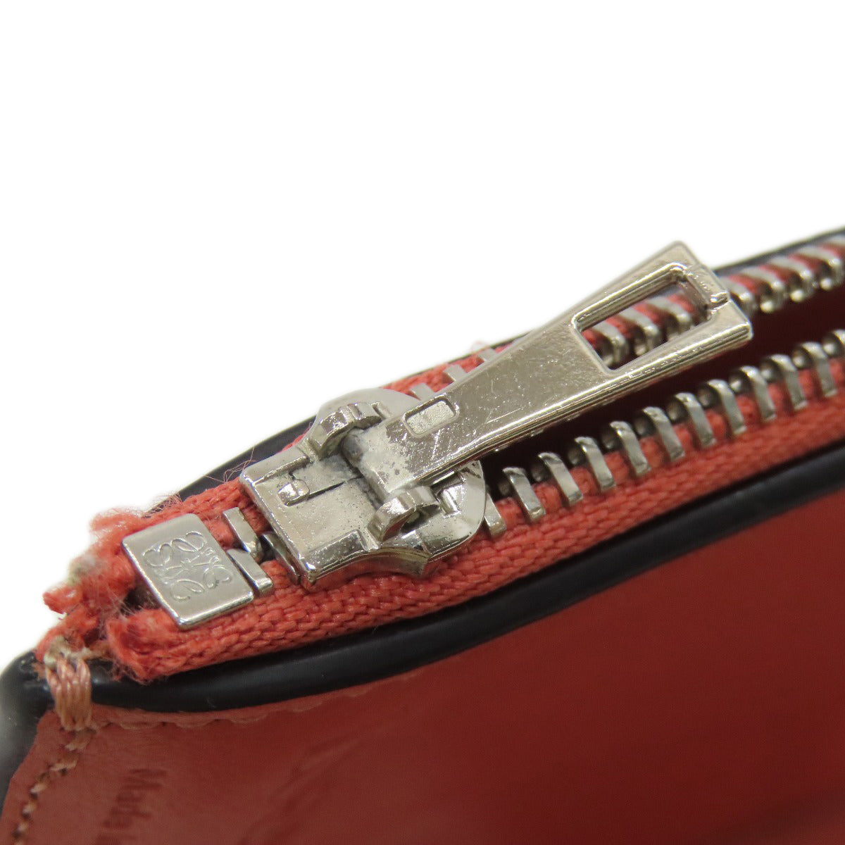 LOEWE ロエベ バーティカル ウォレット スモール 二つ折り財布（小銭入れあり） カーフ レディース 中古