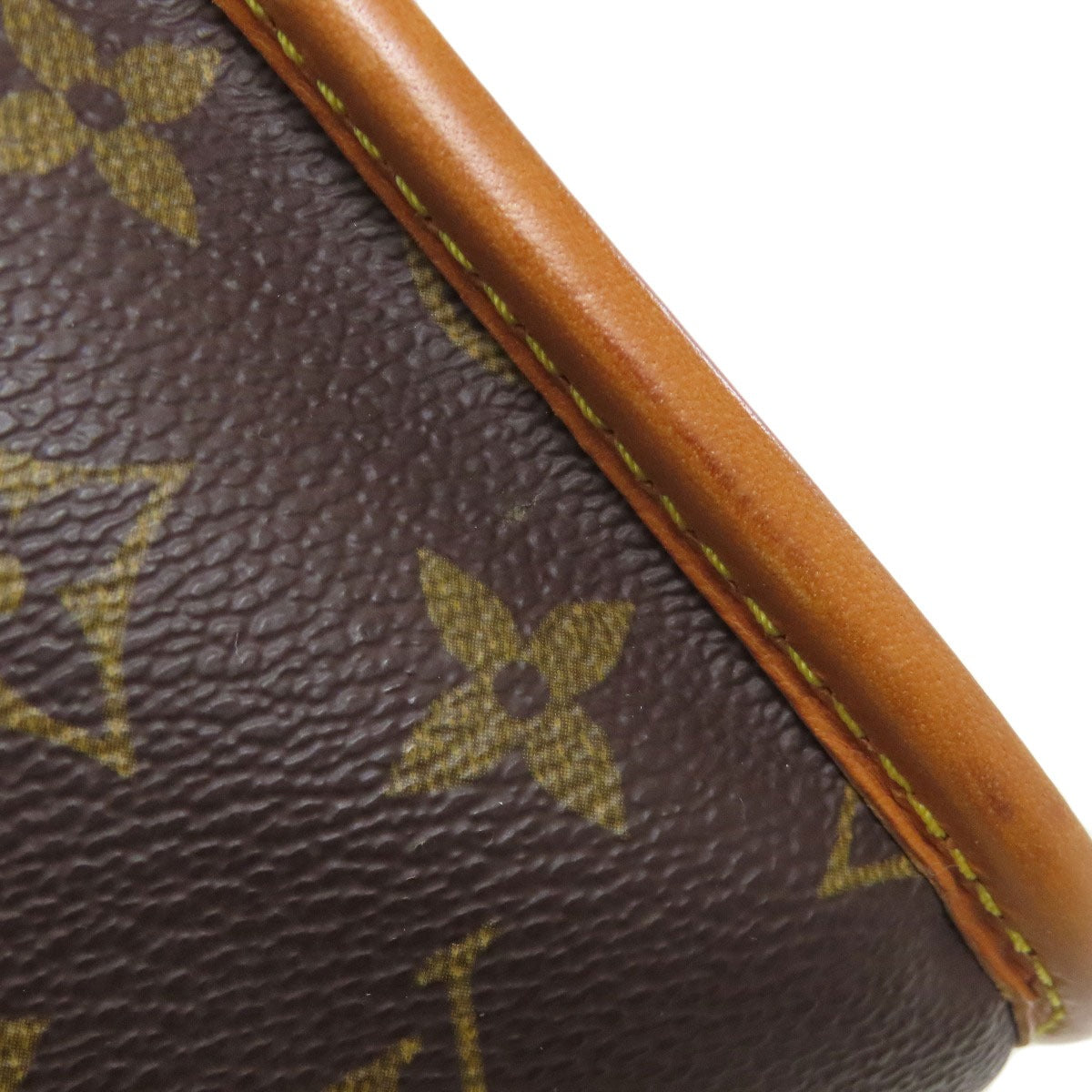 LOUIS VUITTON ルイヴィトン M42250 ソローニュ ショルダーバッグ モノグラムキャンバス レディース 中古