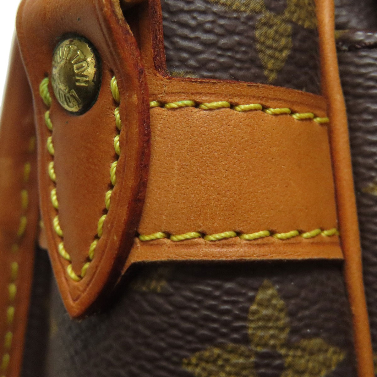 LOUIS VUITTON ルイヴィトン M42250 ソローニュ ショルダーバッグ モノグラムキャンバス レディース 中古